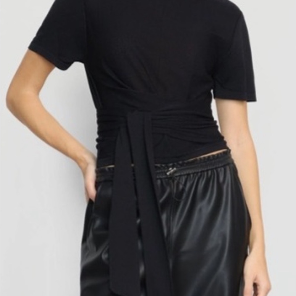 Modern Citizen Jude cropped Black tie Top Size M